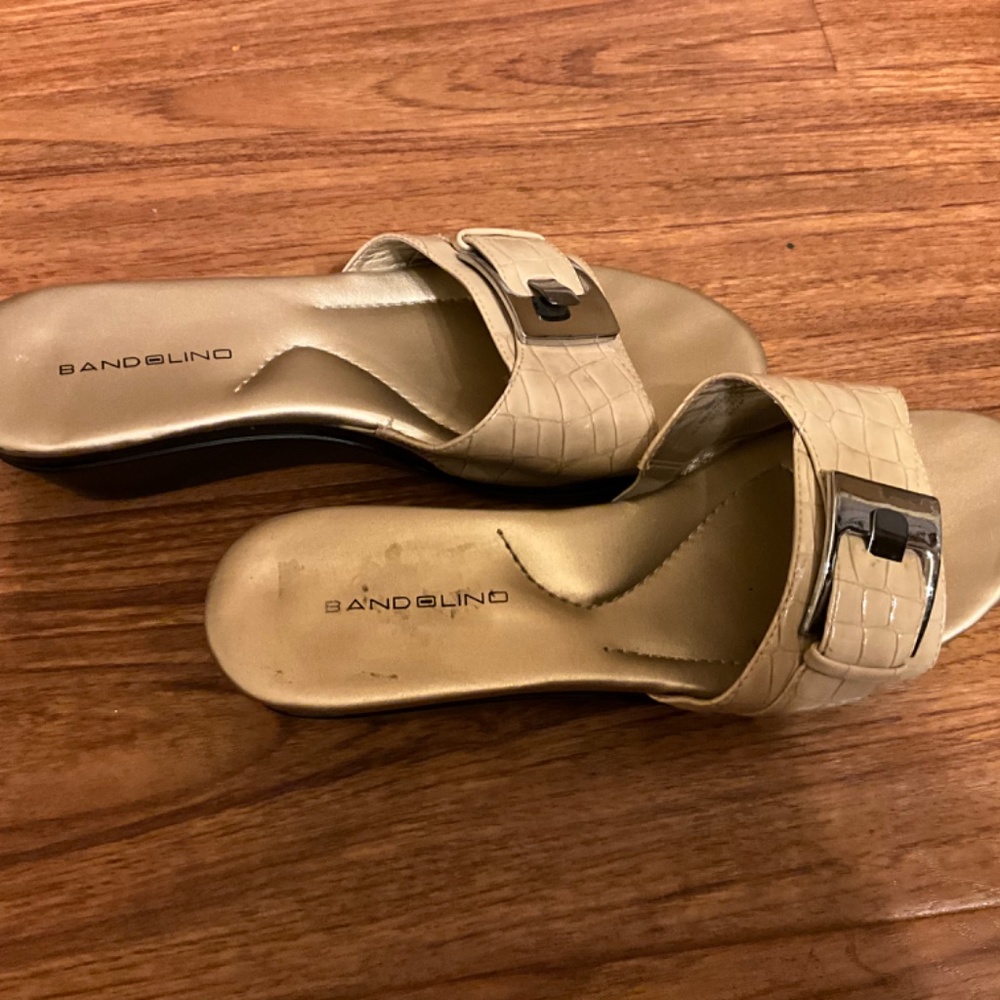 Sandals - Picture 3 of 3